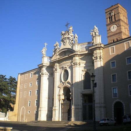 B&B La Finestra Di Fronte Roma Eksteriør bilde