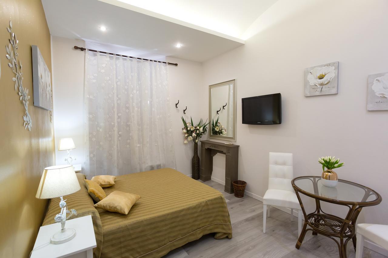 B&B La Finestra Di Fronte Roma Eksteriør bilde
